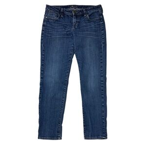 Chico's So Slimming Girlfriend Crop Jeans Dark Wash Size 0.5 (US 6)